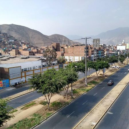 Apartamento Marco Airport Apartment Lima Exterior photo